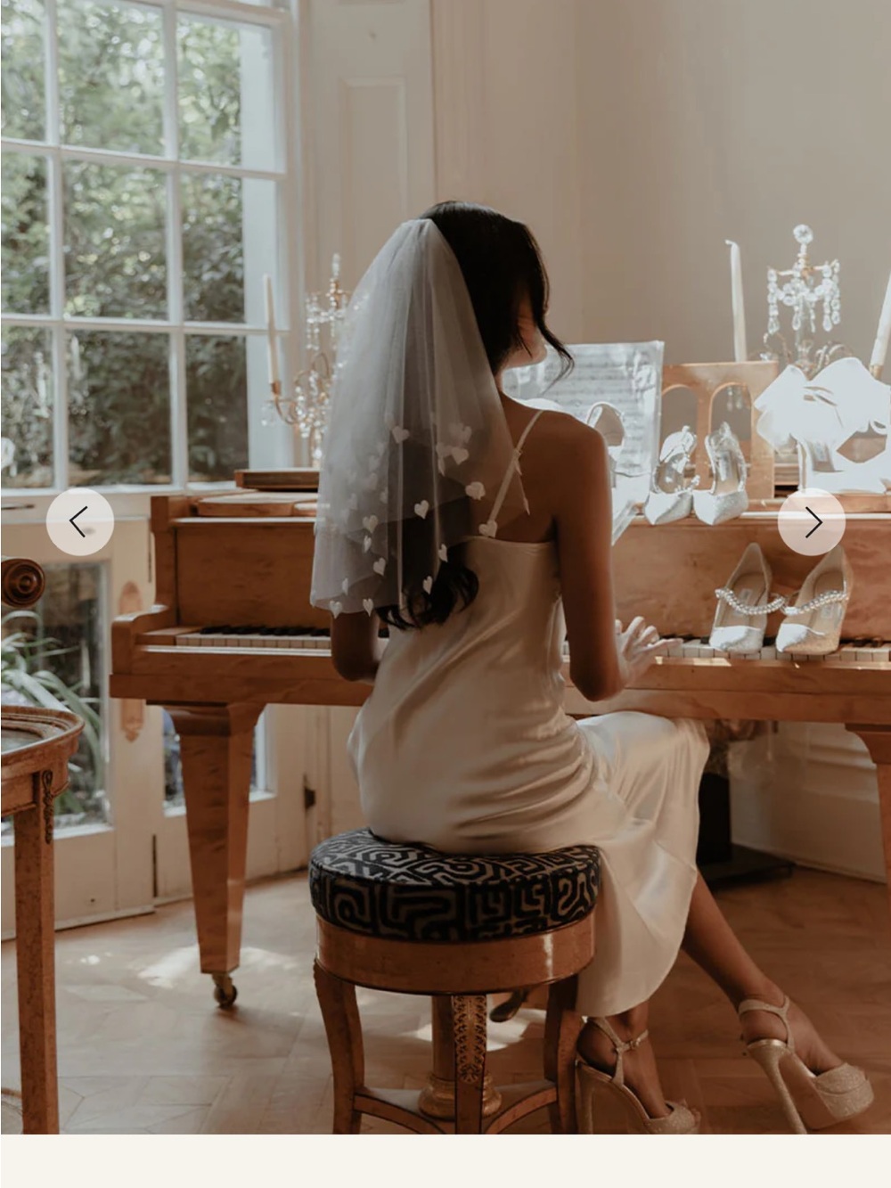 Bridal Heart Trim Veil - White - Picture 2 of 6